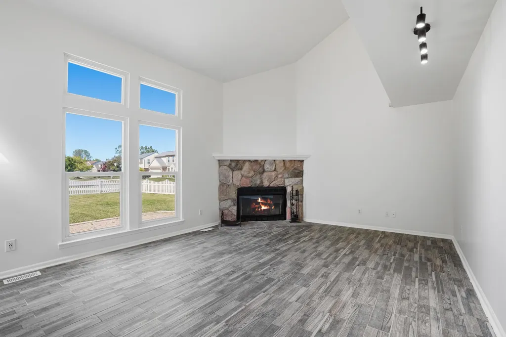 44890 Greenwood Drive Van Buren Charter Township MI 48111