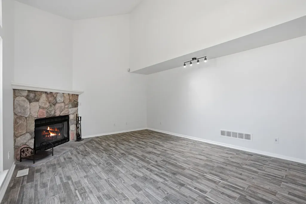 44890 Greenwood Drive Van Buren Charter Township MI 48111