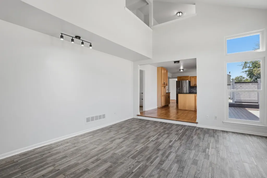 44890 Greenwood Drive Van Buren Charter Township MI 48111