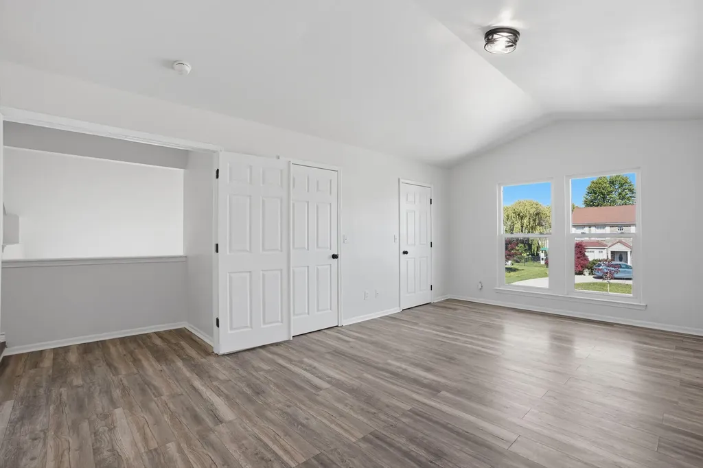 44890 Greenwood Drive Van Buren Charter Township MI 48111