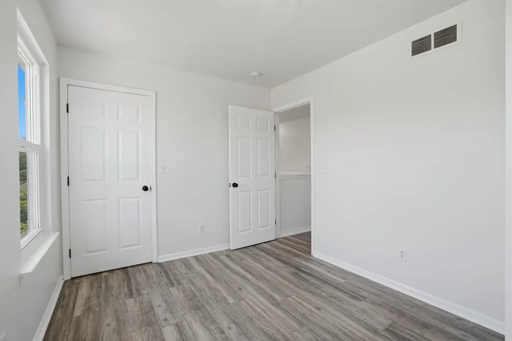 44890 Greenwood Drive Van Buren Charter Township MI 48111