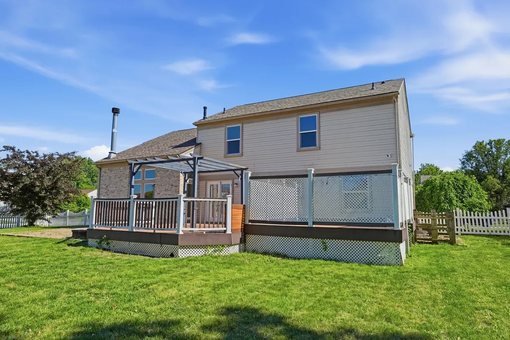44890 Greenwood Drive Van Buren Charter Township MI 48111