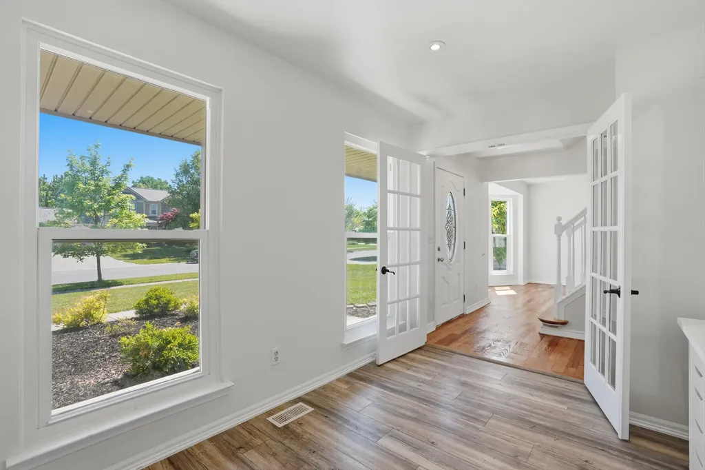 44890 Greenwood Drive Van Buren Charter Township MI 48111