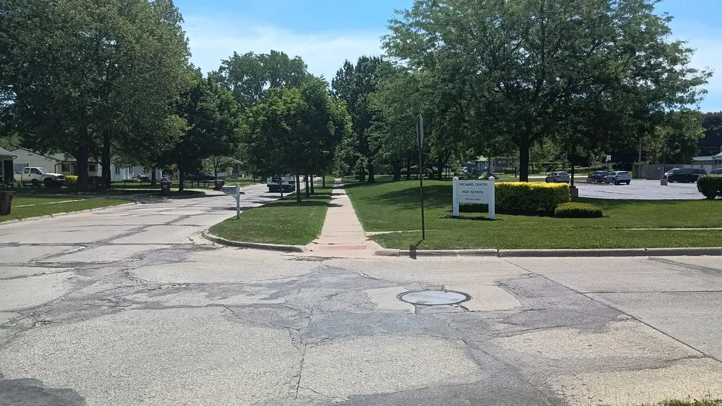 1738 Oak Street Monroe City MI 48161