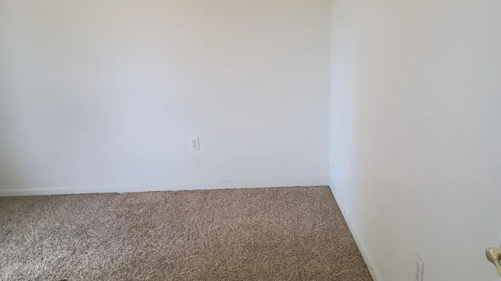 1738 Oak Street Monroe City MI 48161