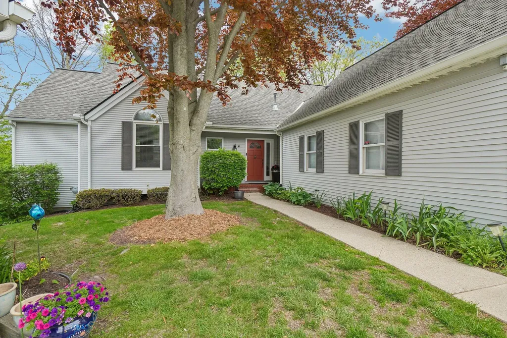 558 Heritage Drive Ann Arbor City MI 48105