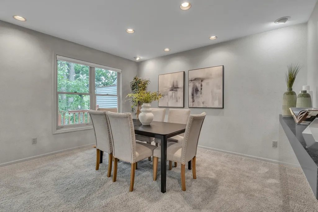 558 Heritage Drive Ann Arbor City MI 48105