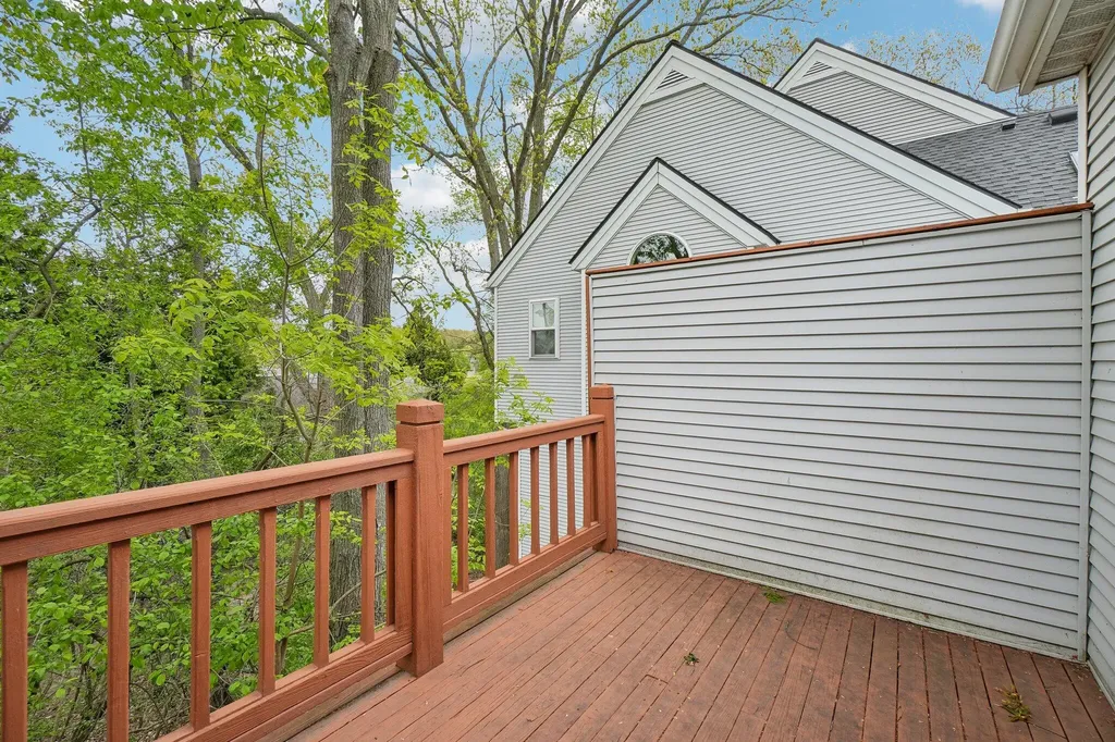 558 Heritage Drive Ann Arbor City MI 48105