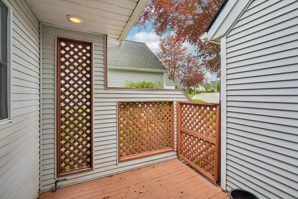 558 Heritage Drive Ann Arbor City MI 48105
