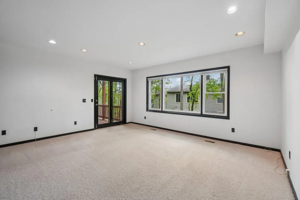 558 Heritage Drive Ann Arbor City MI 48105