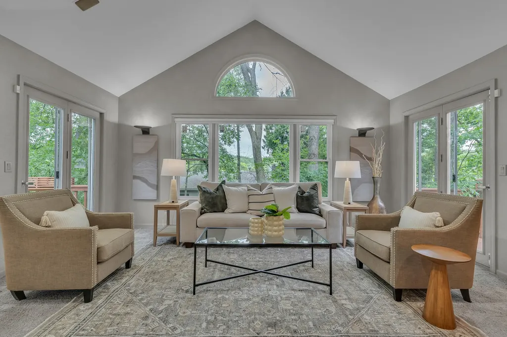 558 Heritage Drive Ann Arbor City MI 48105