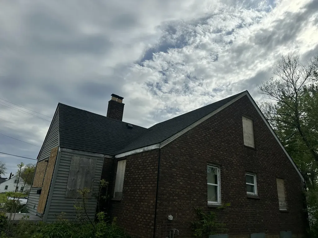 19301 Runyon Street Detroit City MI 48234