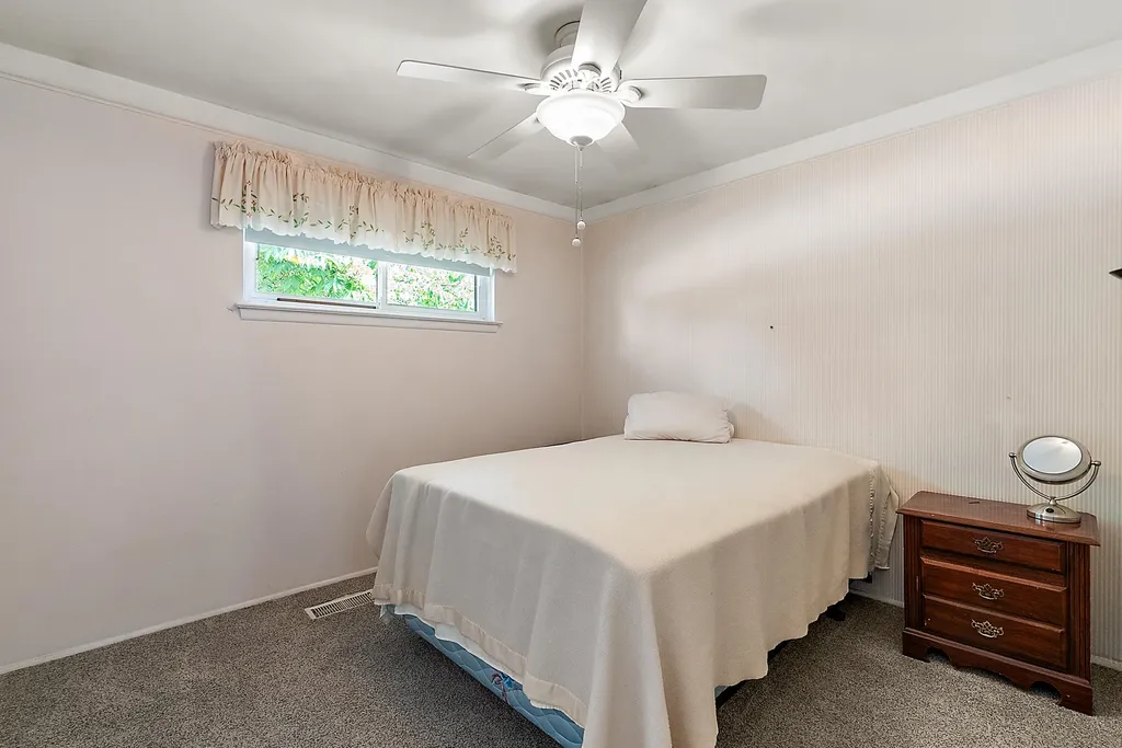 32369 Alvin Street Garden City City MI 48135