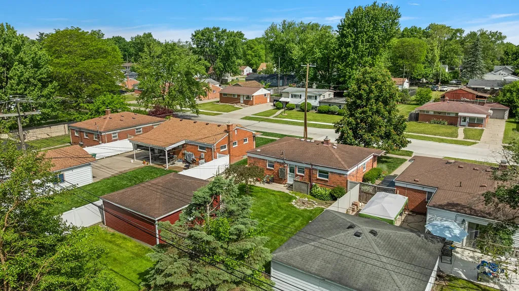 32369 Alvin Street Garden City City MI 48135