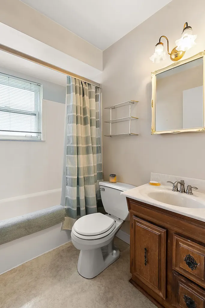 32369 Alvin Street Garden City City MI 48135