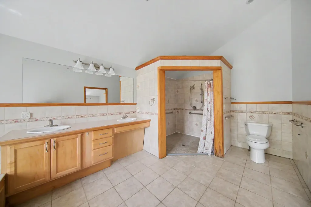 9100 Willis Road Augusta Charter Township MI 48191