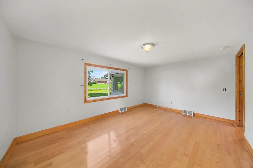 9100 Willis Road Augusta Charter Township MI 48191