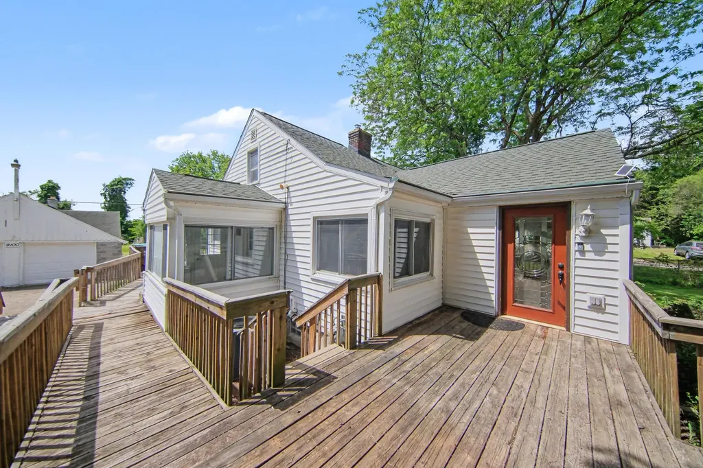 9100 Willis Road Augusta Charter Township MI 48191