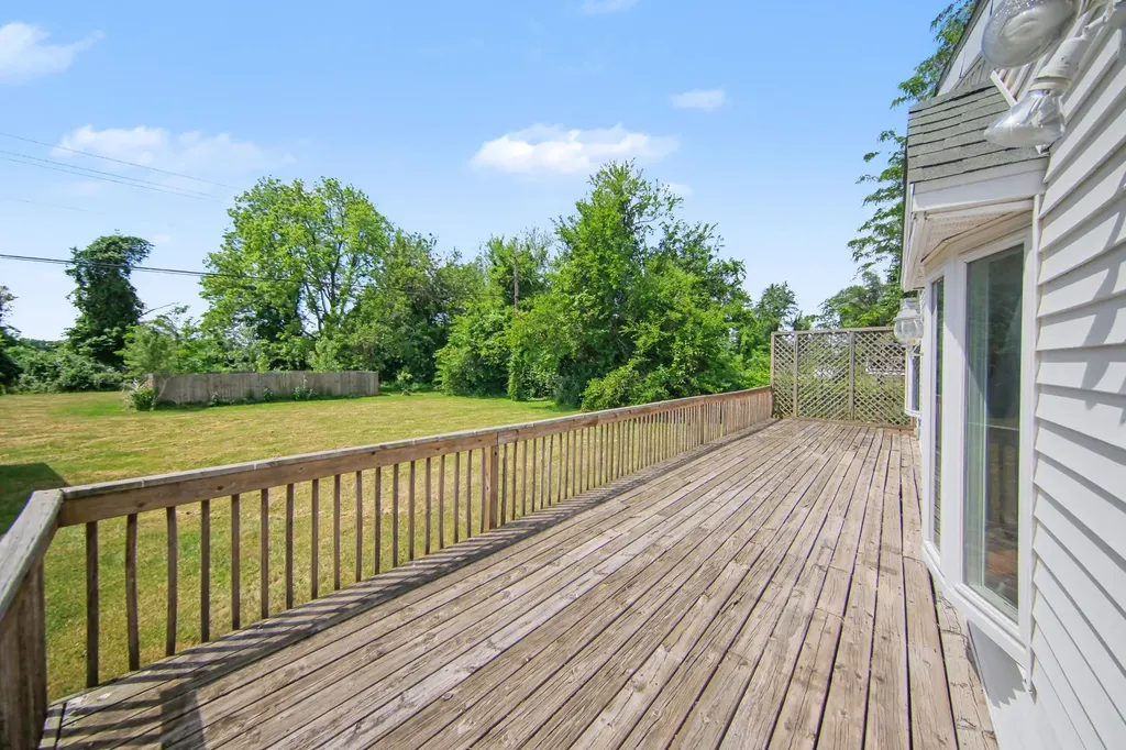 9100 Willis Road Augusta Charter Township MI 48191