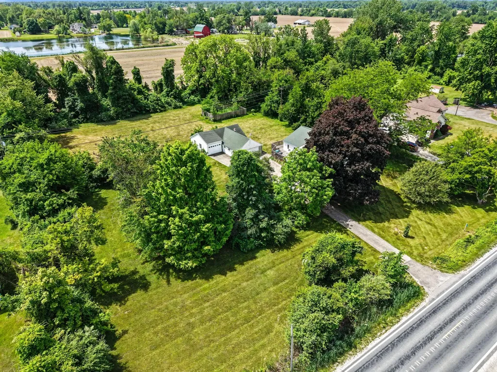 9100 Willis Road Augusta Charter Township MI 48191