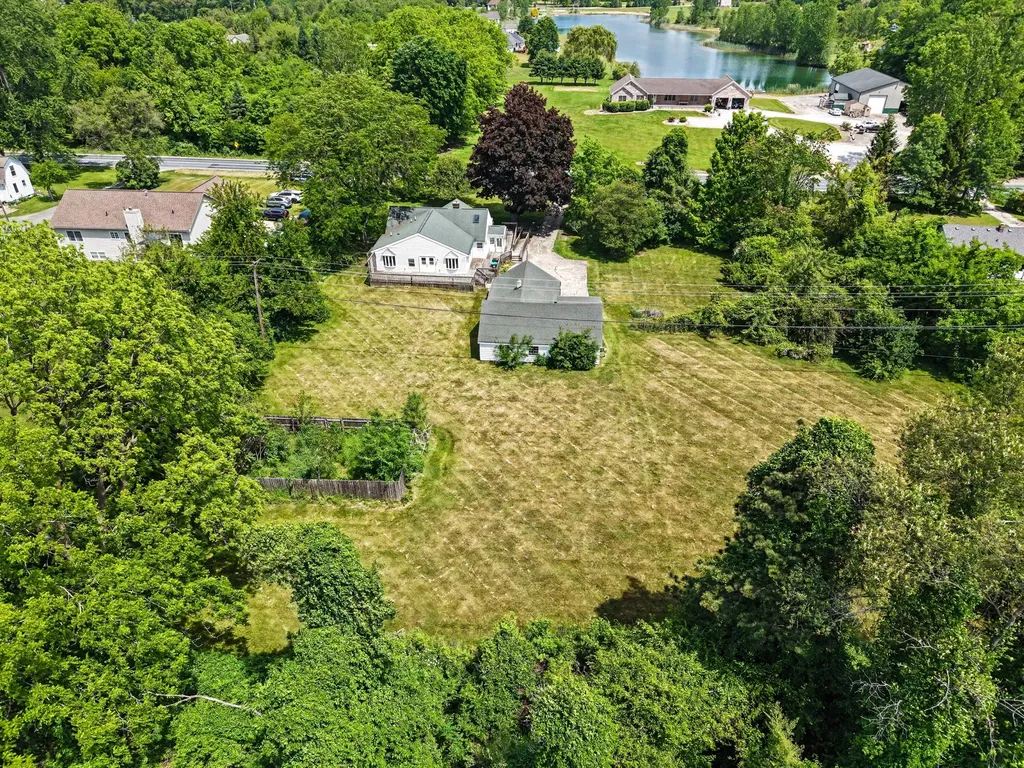9100 Willis Road Augusta Charter Township MI 48191