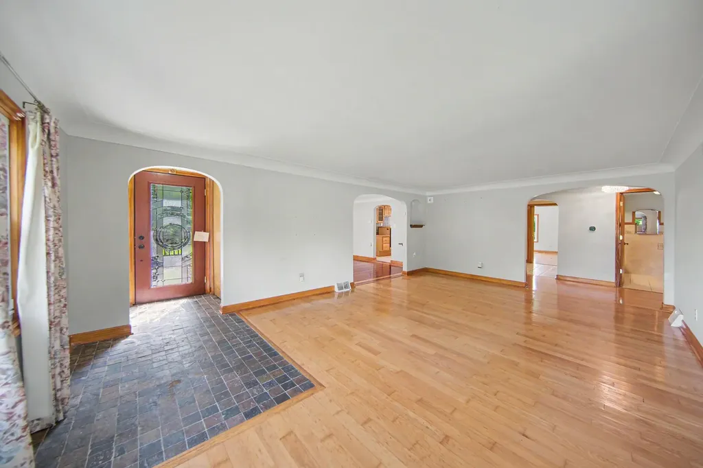 9100 Willis Road Augusta Charter Township MI 48191