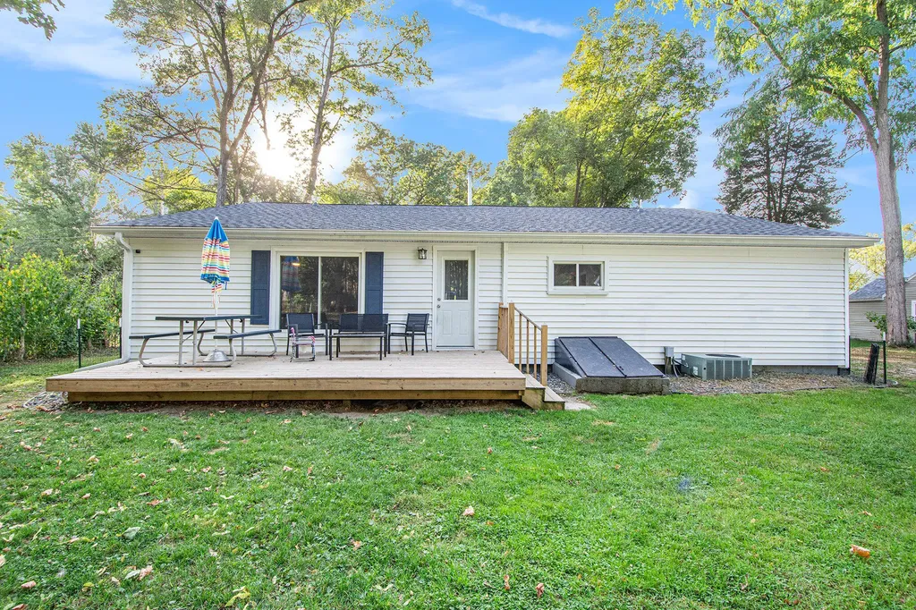 131 Gaunt Avenue Summit Township MI 49203