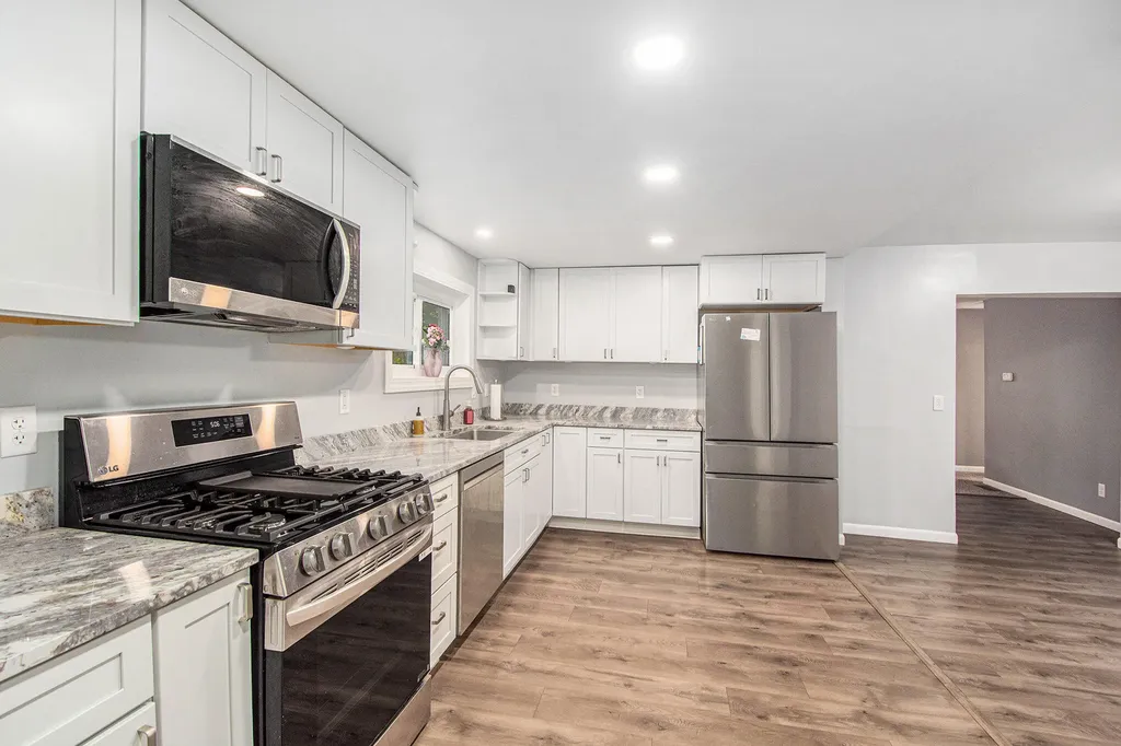 131 Gaunt Avenue Summit Township MI 49203