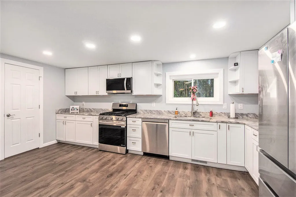 131 Gaunt Avenue Summit Township MI 49203