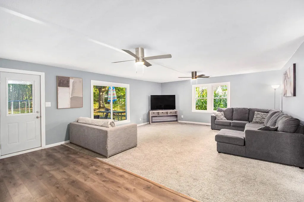 131 Gaunt Avenue Summit Township MI 49203