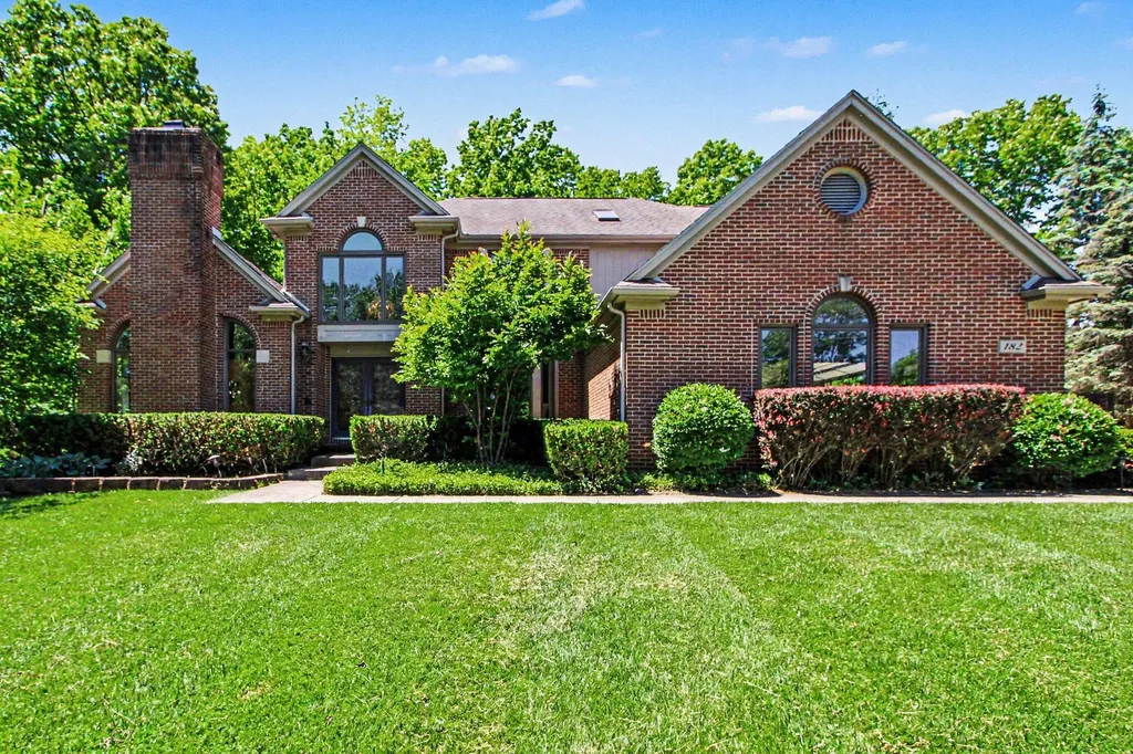 182 Kilkenny Court Scio Township MI 48103