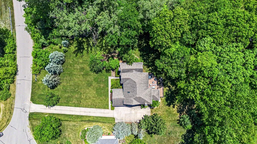 182 Kilkenny Court Scio Township MI 48103