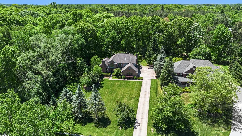 182 Kilkenny Court Scio Township MI 48103