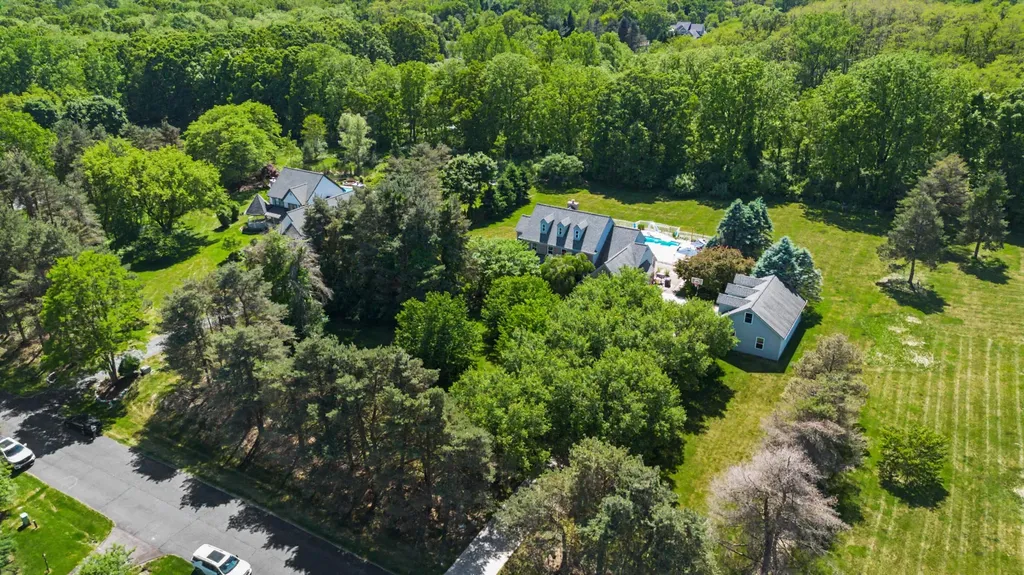 5875 Pinecrest Estates Drive Salem Township MI 48105