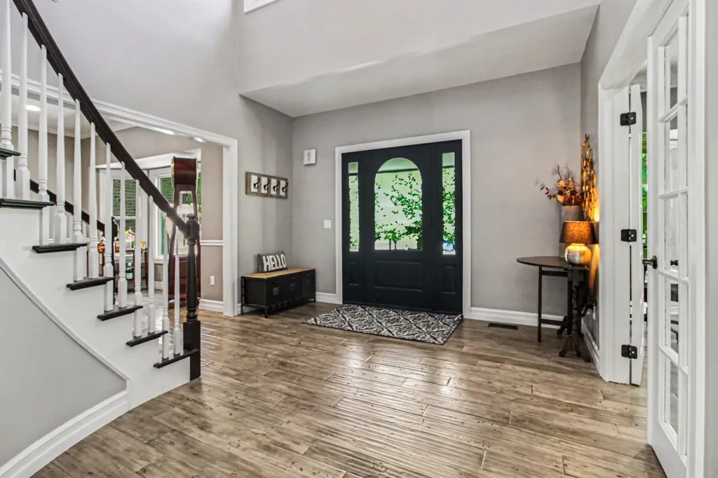 5875 Pinecrest Estates Drive Salem Township MI 48105