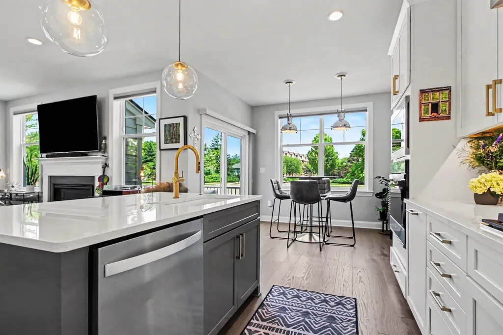 3265 Brackley Drive Ann Arbor City MI 48105