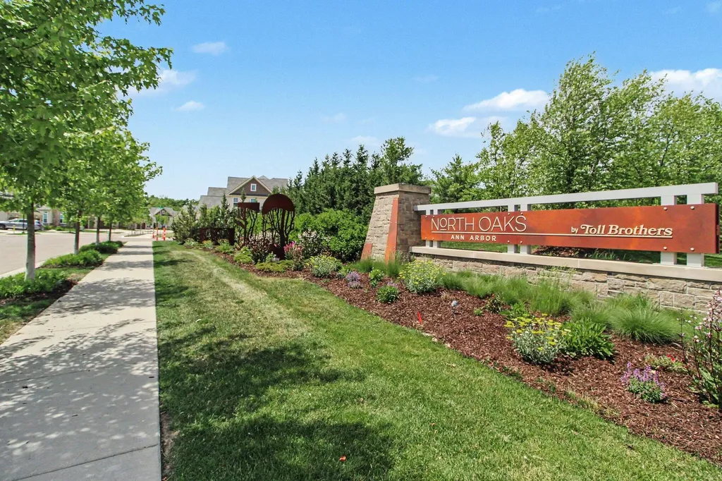 3265 Brackley Drive Ann Arbor City MI 48105