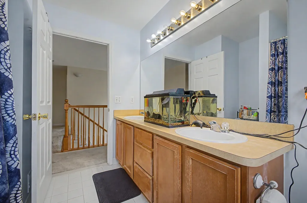 24224 Konarska Drive Brownstown Charter Township MI 48134