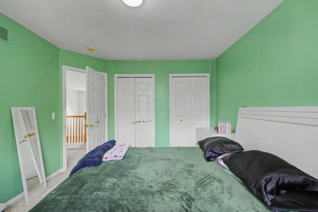 24224 Konarska Drive Brownstown Charter Township MI 48134