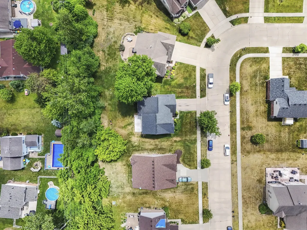 24224 Konarska Drive Brownstown Charter Township MI 48134
