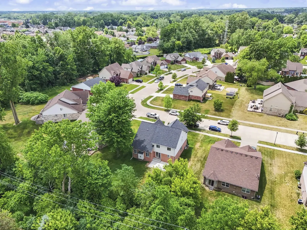 24224 Konarska Drive Brownstown Charter Township MI 48134