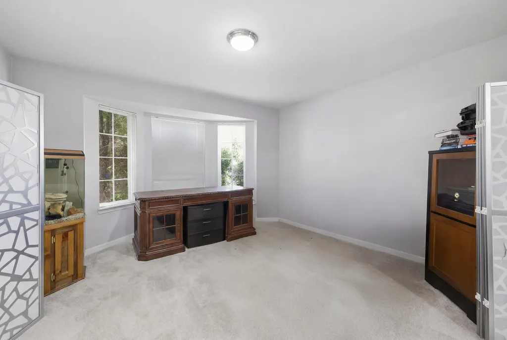 24224 Konarska Drive Brownstown Charter Township MI 48134