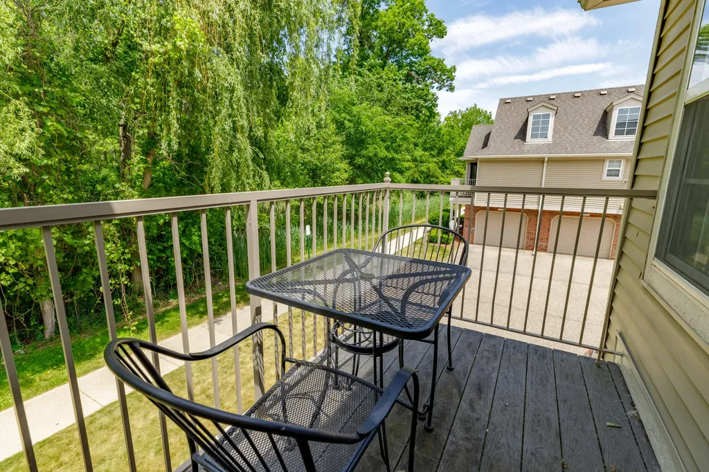 11355 N Woods Drive Shelby Charter Township MI 48317