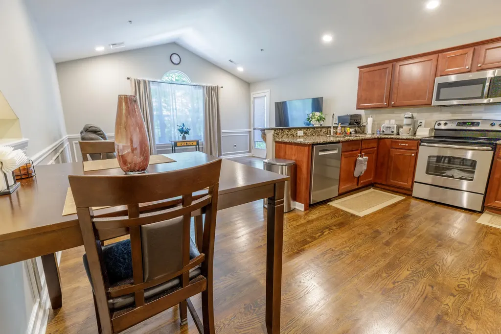11355 N Woods Drive Shelby Charter Township MI 48317