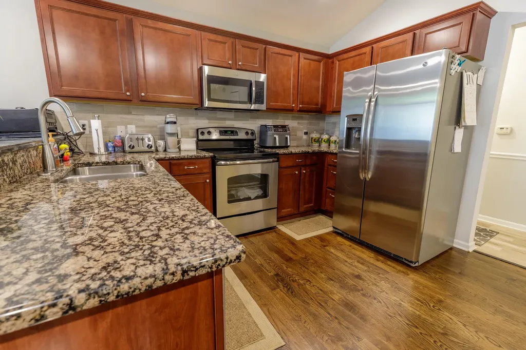 11355 N Woods Drive Shelby Charter Township MI 48317