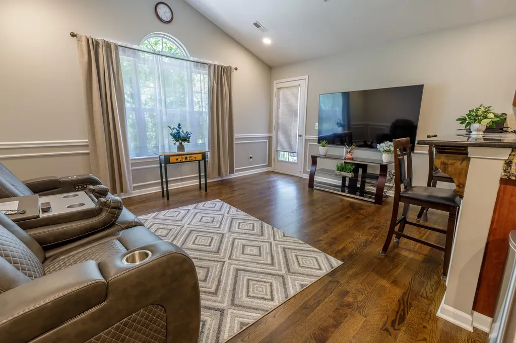 11355 N Woods Drive Shelby Charter Township MI 48317