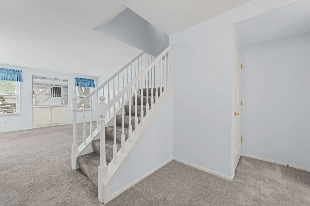 6640 Deerhurst Drive Westland City MI 48185