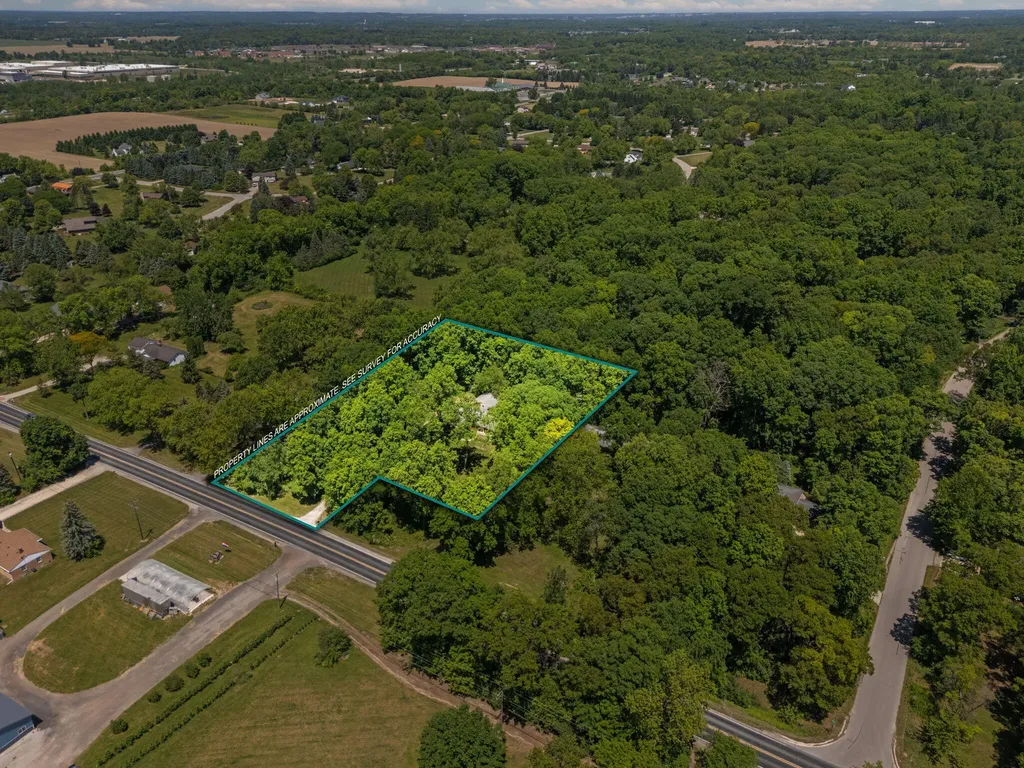 4271 Willis Road York Charter Township MI 48160