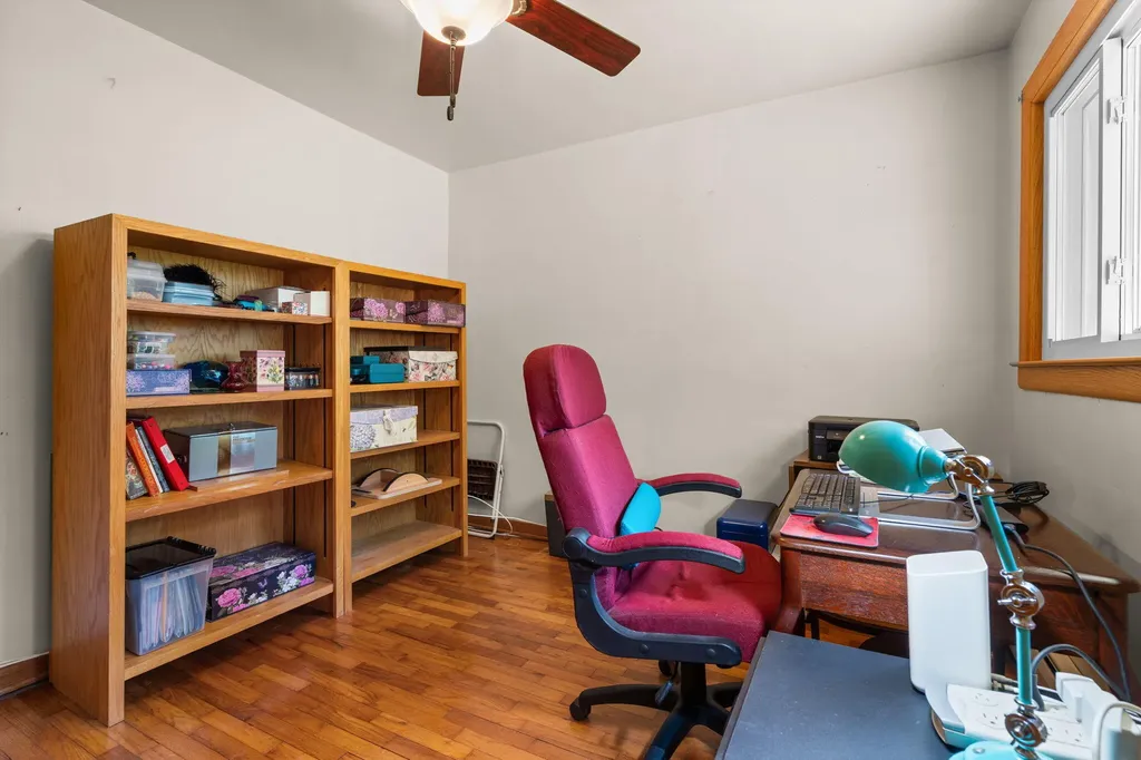 4271 Willis Road York Charter Township MI 48160