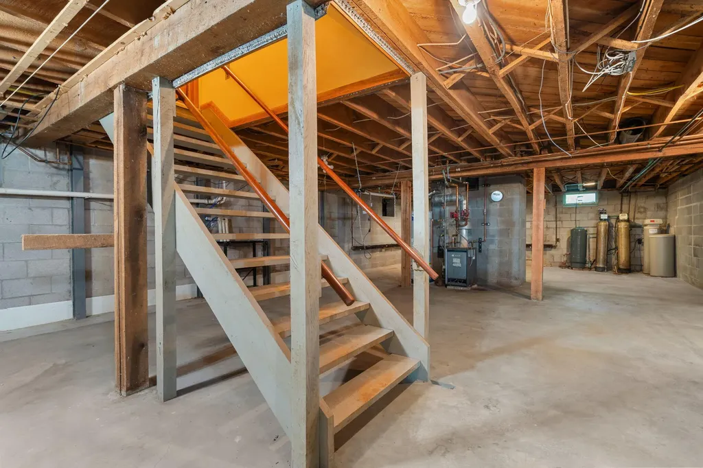 4271 Willis Road York Charter Township MI 48160